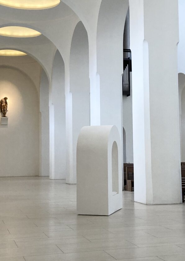 Eva Gold-Kunst-Objekt-Shelters-4