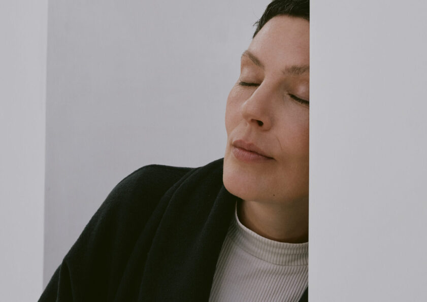 Eva Gold-Kunst-Objekt-Shelters-1